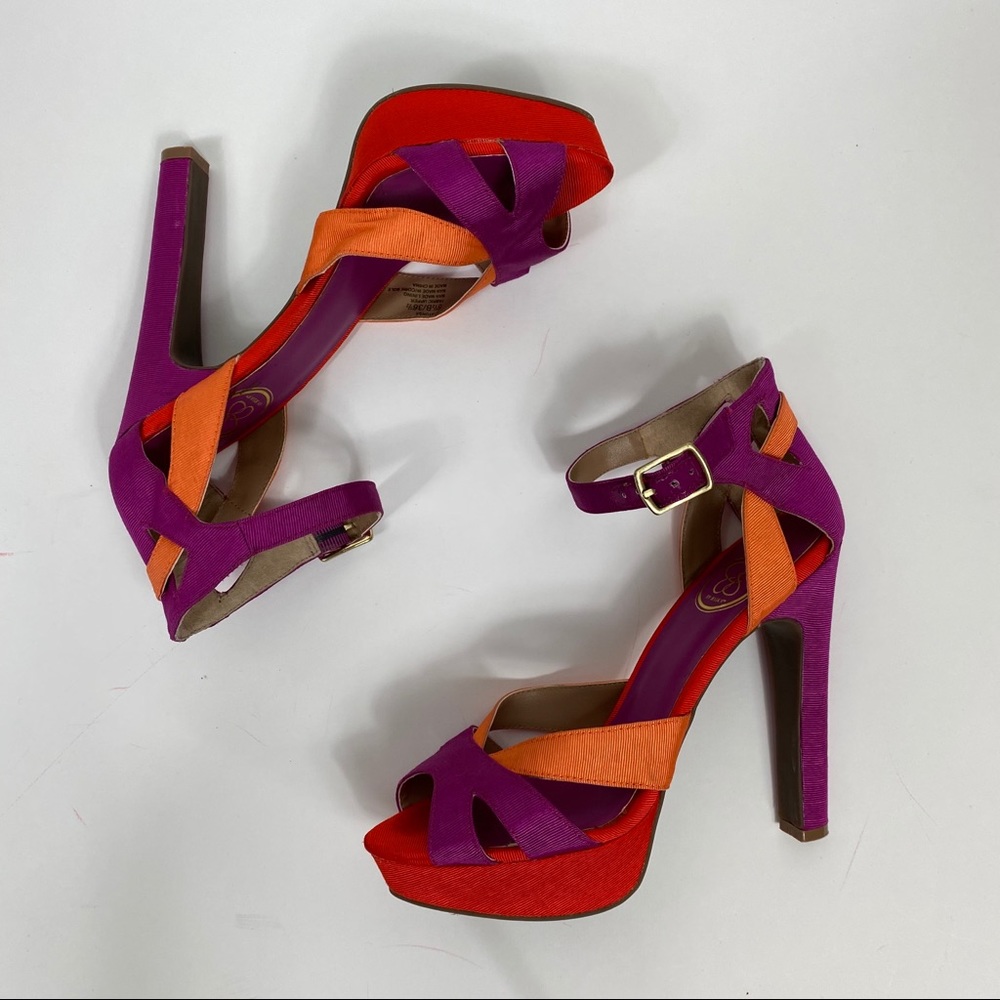 Jessica Simpson Storsa Color Block Heels - Picture 6 of 12